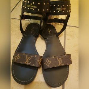 Louis vuitton Paris size 7